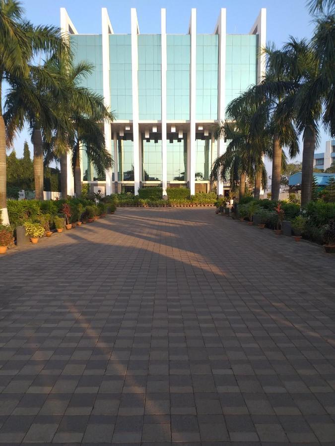 Hotel Sandy'S Tower Bhubaneswar Zewnętrze zdjęcie