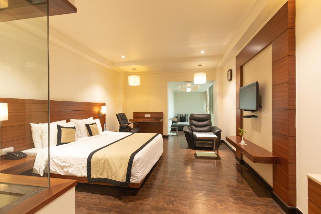 Hotel Sandy'S Tower Bhubaneswar Zewnętrze zdjęcie