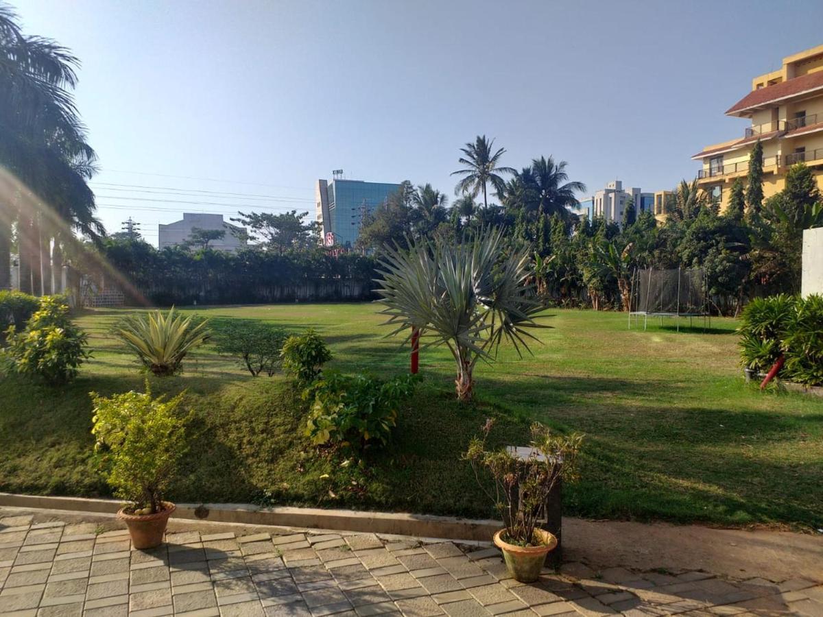 Hotel Sandy'S Tower Bhubaneswar Zewnętrze zdjęcie