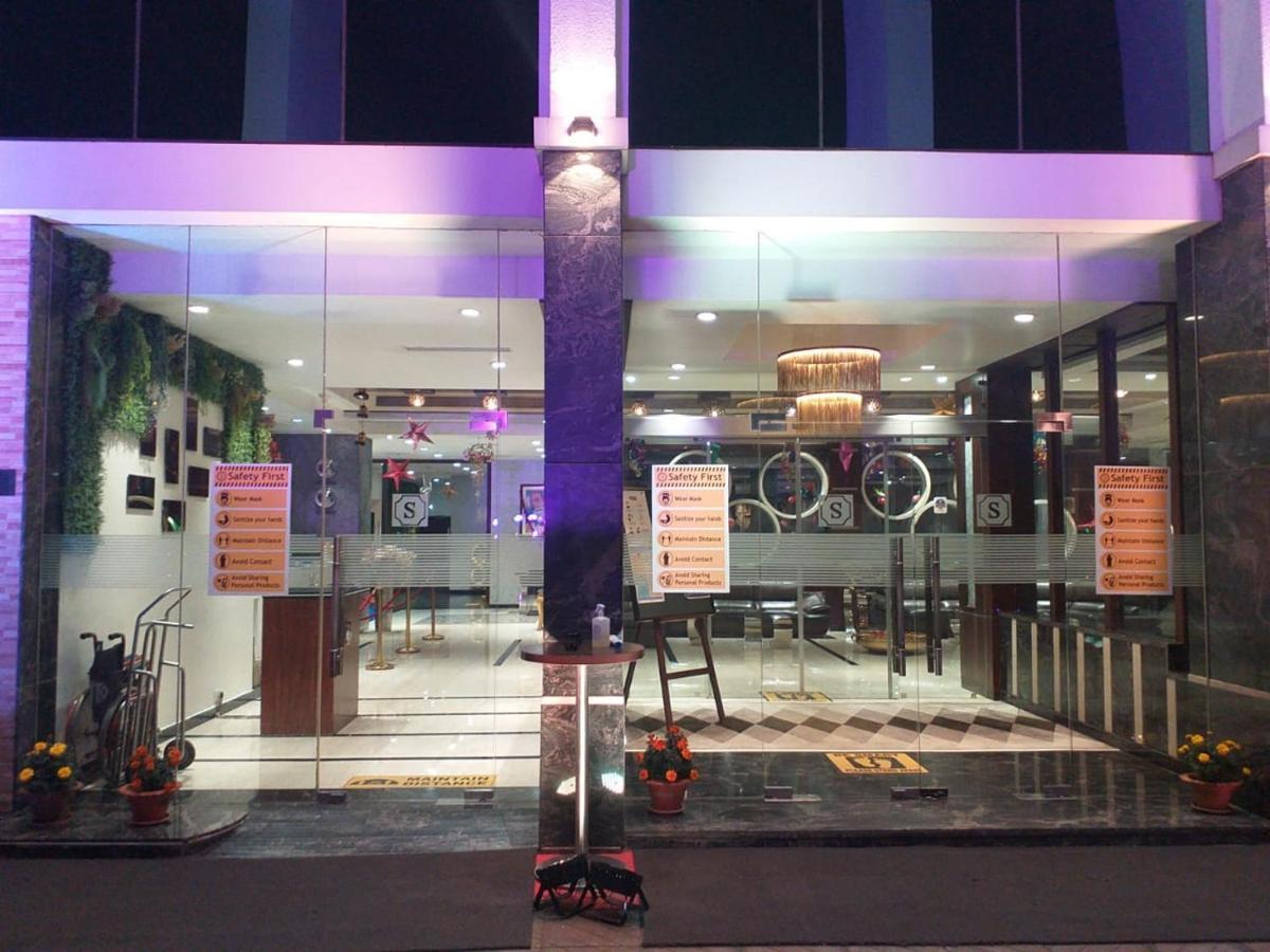 Hotel Sandy'S Tower Bhubaneswar Zewnętrze zdjęcie