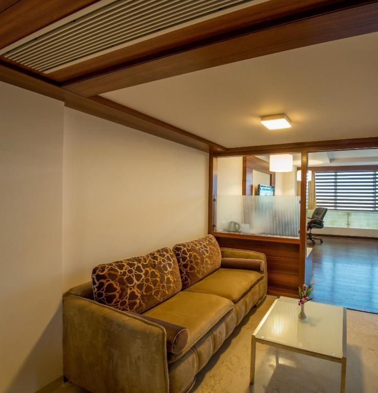Hotel Sandy'S Tower Bhubaneswar Pokój zdjęcie