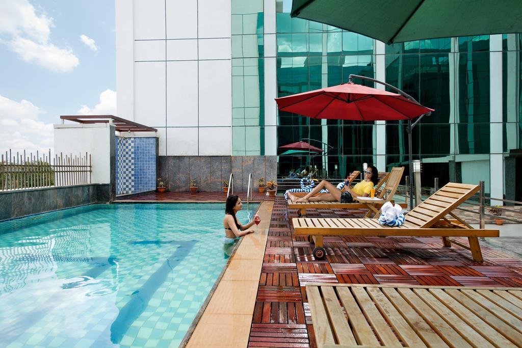 Hotel Sandy'S Tower Bhubaneswar Zewnętrze zdjęcie